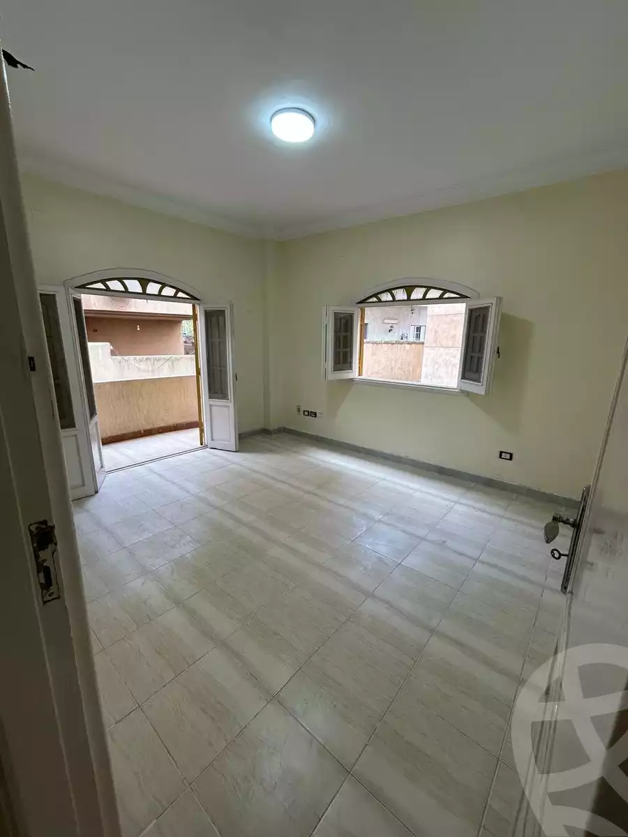 https://aqarmap.com.eg/en/listing/5830353-for-sale-cairo-new-cairo-el-ahyaa-first-neighborhood-street-1