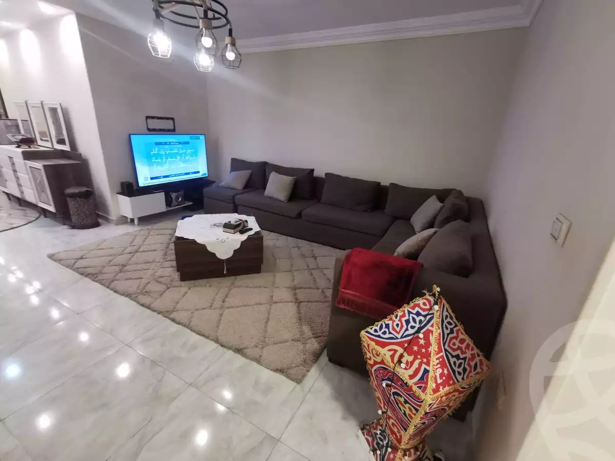 https://aqarmap.com.eg/ar/listing/5832149-for-rent-cairo-mokattam-el-hadabah-el-wosta-rd-lmbhth