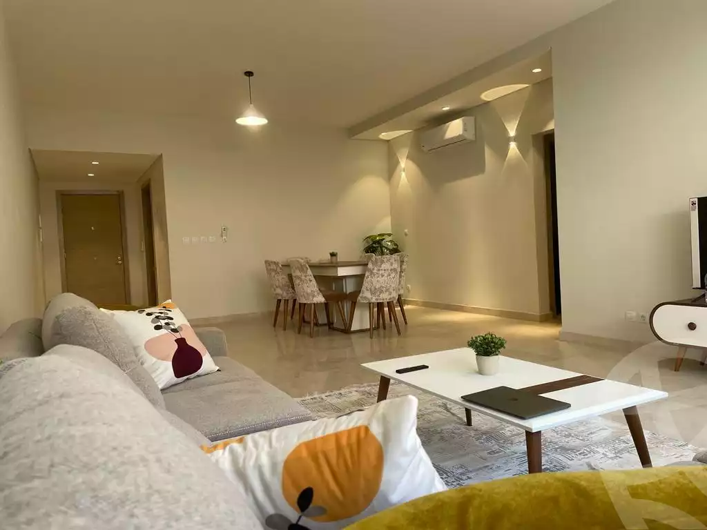 https://aqarmap.com.eg/ar/listing/5833640-for-rent-cairo-new-cairo-compounds-mivida-avenues-residence-mivida