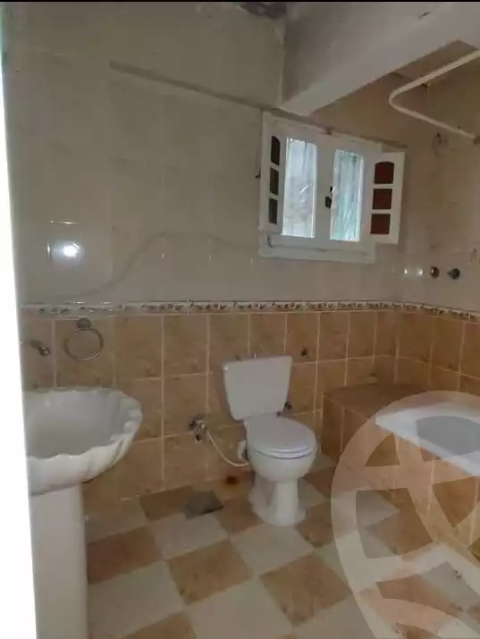 https://aqarmap.com.eg/ar/listing/5833836-for-sale-alexandria-l-jmy-lbytsh-al-aeda-al-kadema-st