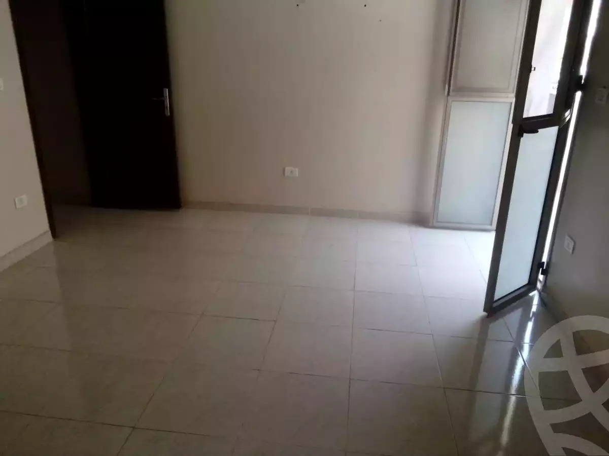 https://aqarmap.com.eg/en/listing/5834382-for-rent-alexandria-l-jmy-el-kilo-21