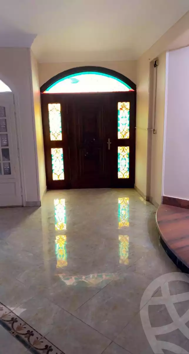 https://aqarmap.com.eg/ar/listing/5835400-for-rent-cairo-al-oubour-el-hay-el-sades-el-sayeda-nafisa-st