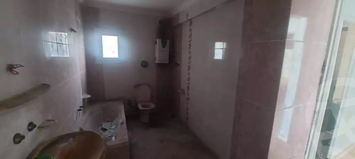 https://aqarmap.com.eg/en/listing/5835517-for-sale-alexandria-l-jmy-faddah-st