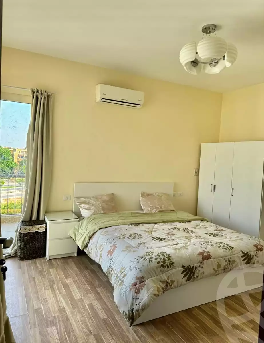 https://aqarmap.com.eg/en/listing/5836465-for-sale-cairo-el-sheikh-zayed-city-compounds-dh-drys