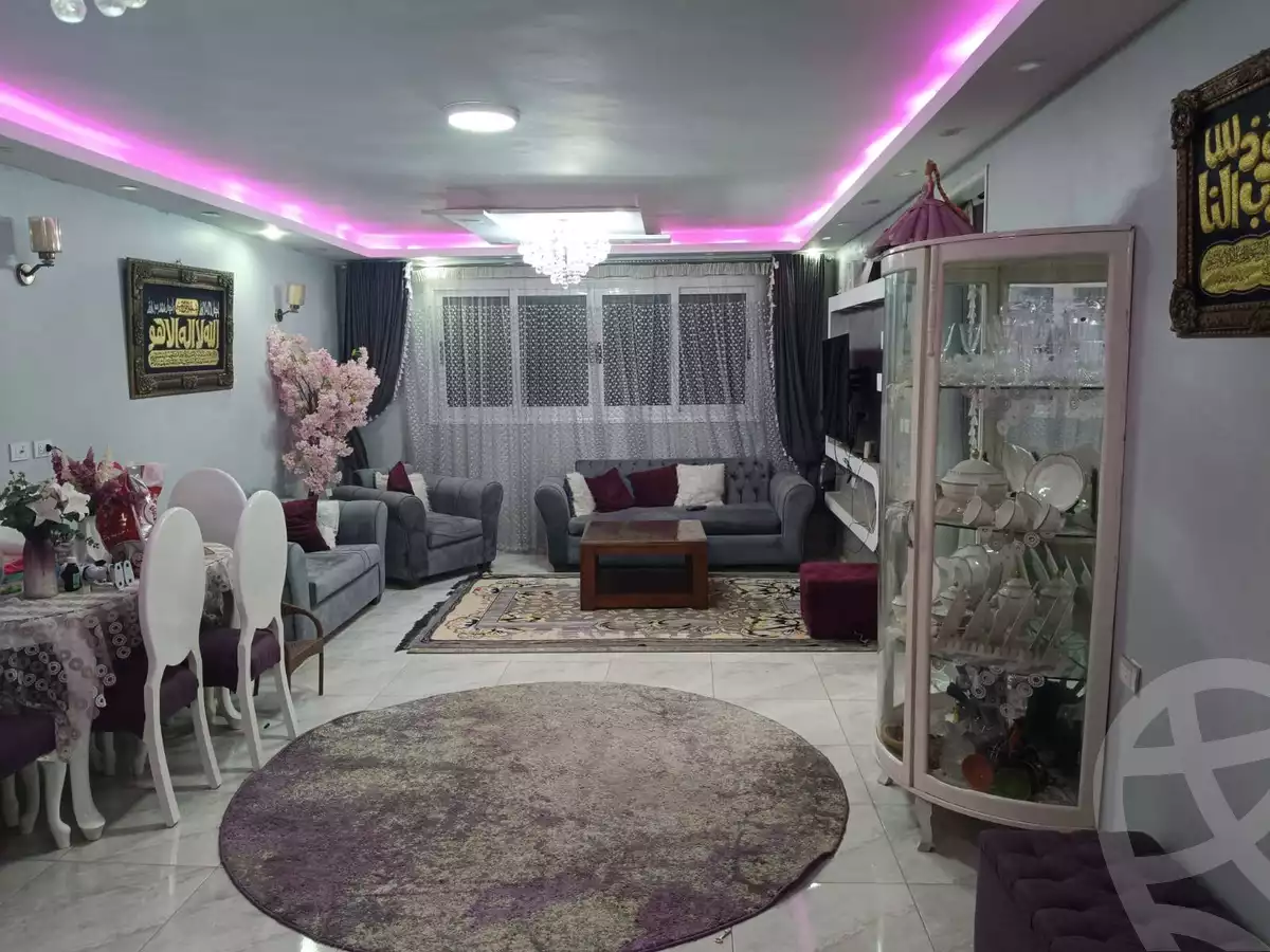 https://aqarmap.com.eg/en/listing/5836867-for-sale-cairo-helwan-hadayek-helwan-el-eshrein-st