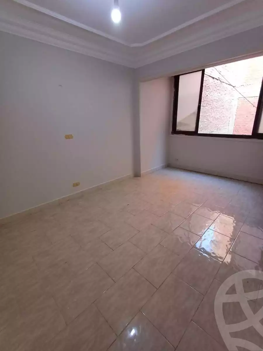 https://aqarmap.com.eg/ar/listing/5836999-for-rent-cairo-helwan-american-project-neighborhood-10