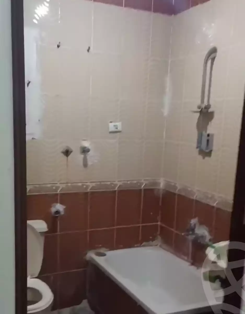 https://aqarmap.com.eg/en/listing/5837013-for-sale-alexandria-l-jmy-el-hanouvel-el-warsha-st
