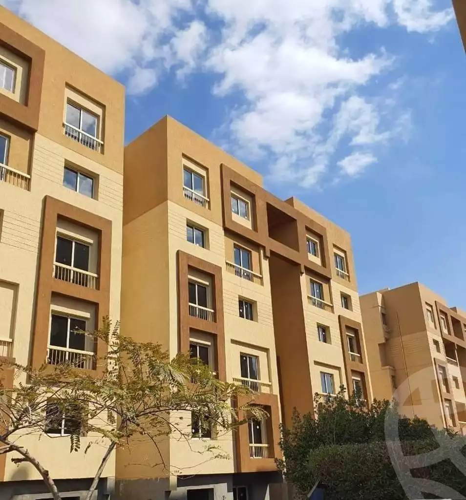 https://aqarmap.com.eg/en/listing/5838368-for-sale-cairo-6th-of-october-hadaeq-october-kmbwnd-fy-hdyq-ktwbr-ashgar-city