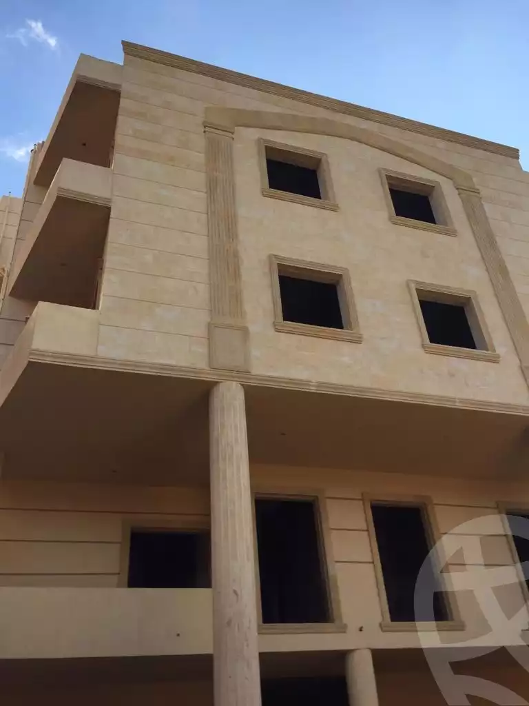 https://aqarmap.com.eg/ar/listing/5838826-for-sale-cairo-new-cairo-compounds-nakhil-village