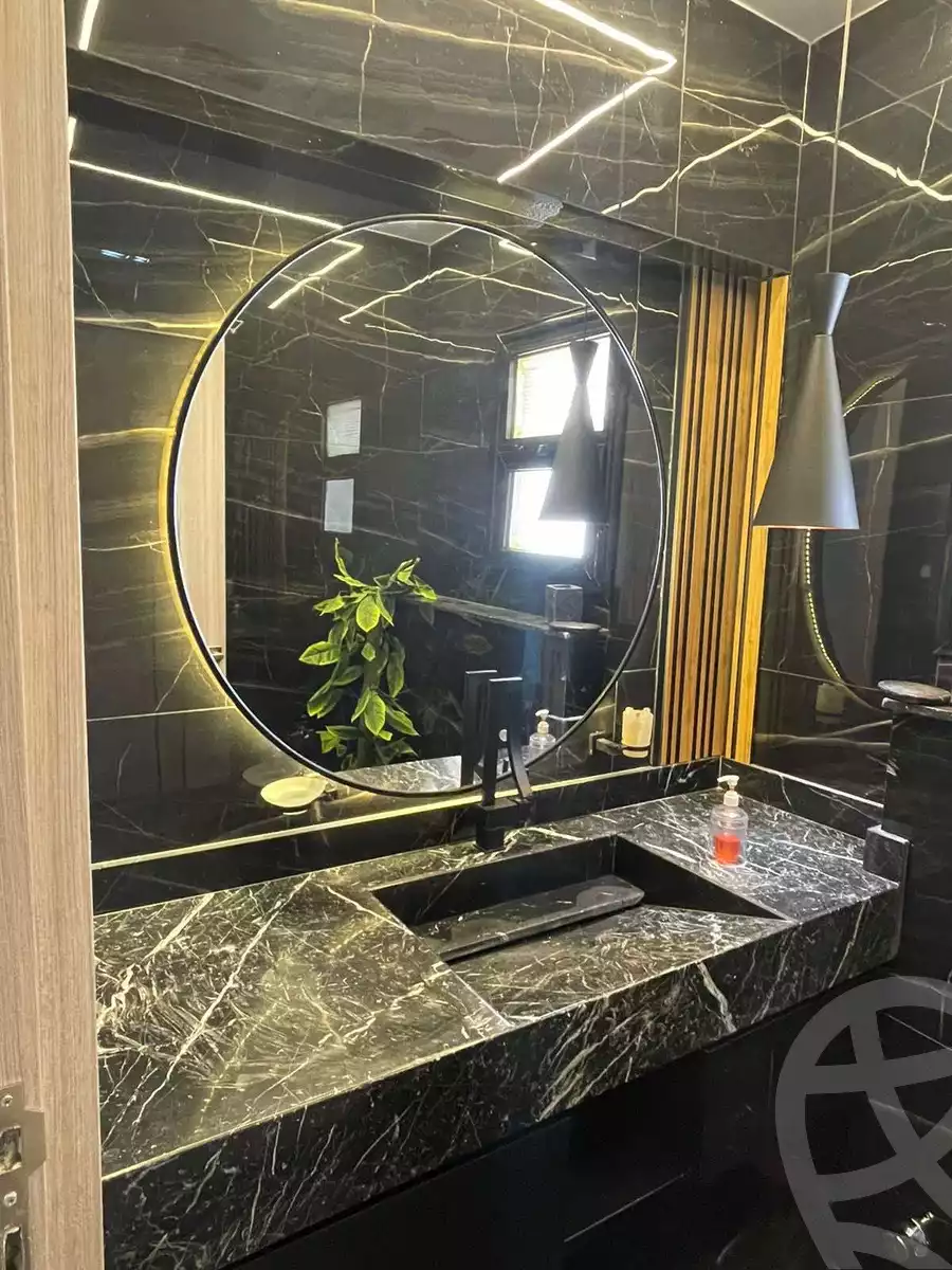 https://aqarmap.com.eg/en/listing/5840589-for-sale-cairo-new-cairo-compounds-mwntn-fyw-y-syty-club-park-mountain-view-icity