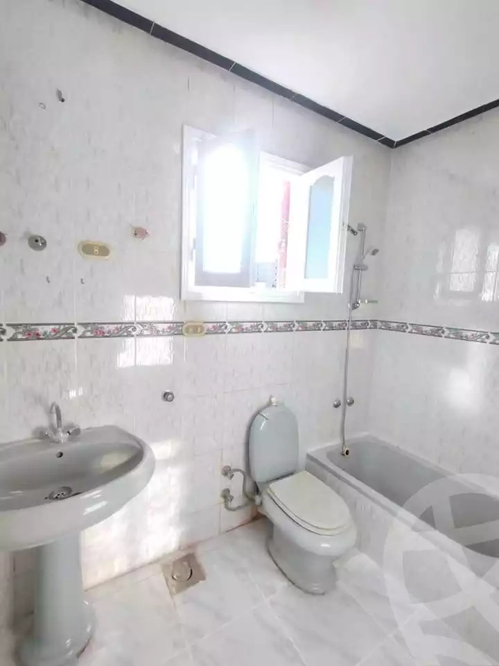https://aqarmap.com.eg/ar/listing/5841357-for-sale-alexandria-l-jmy-shataa-el-nakheel