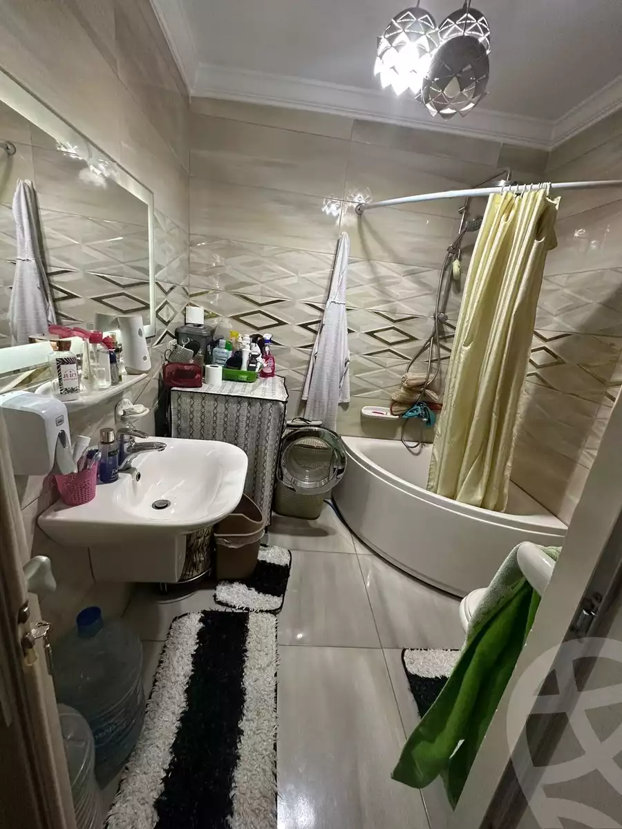 https://aqarmap.com.eg/en/listing/5841778-for-sale-cairo-faisal-el-matbeaa-amr-ibn-al-aas-st