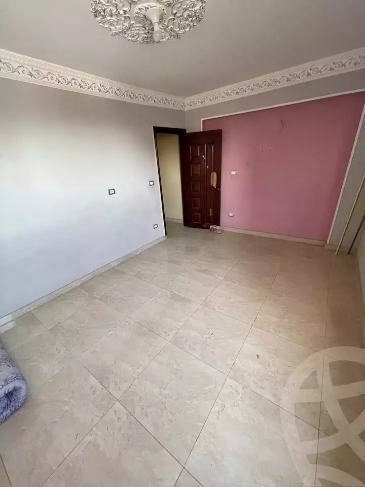 https://aqarmap.com.eg/en/listing/5843655-for-sale-alexandria-shds