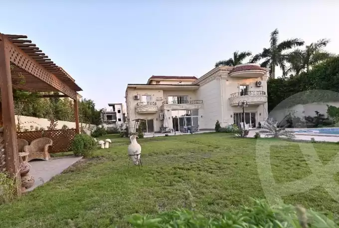 https://aqarmap.com.eg/ar/listing/5843929-for-sale-cairo-al-oubour-compounds-golf-city