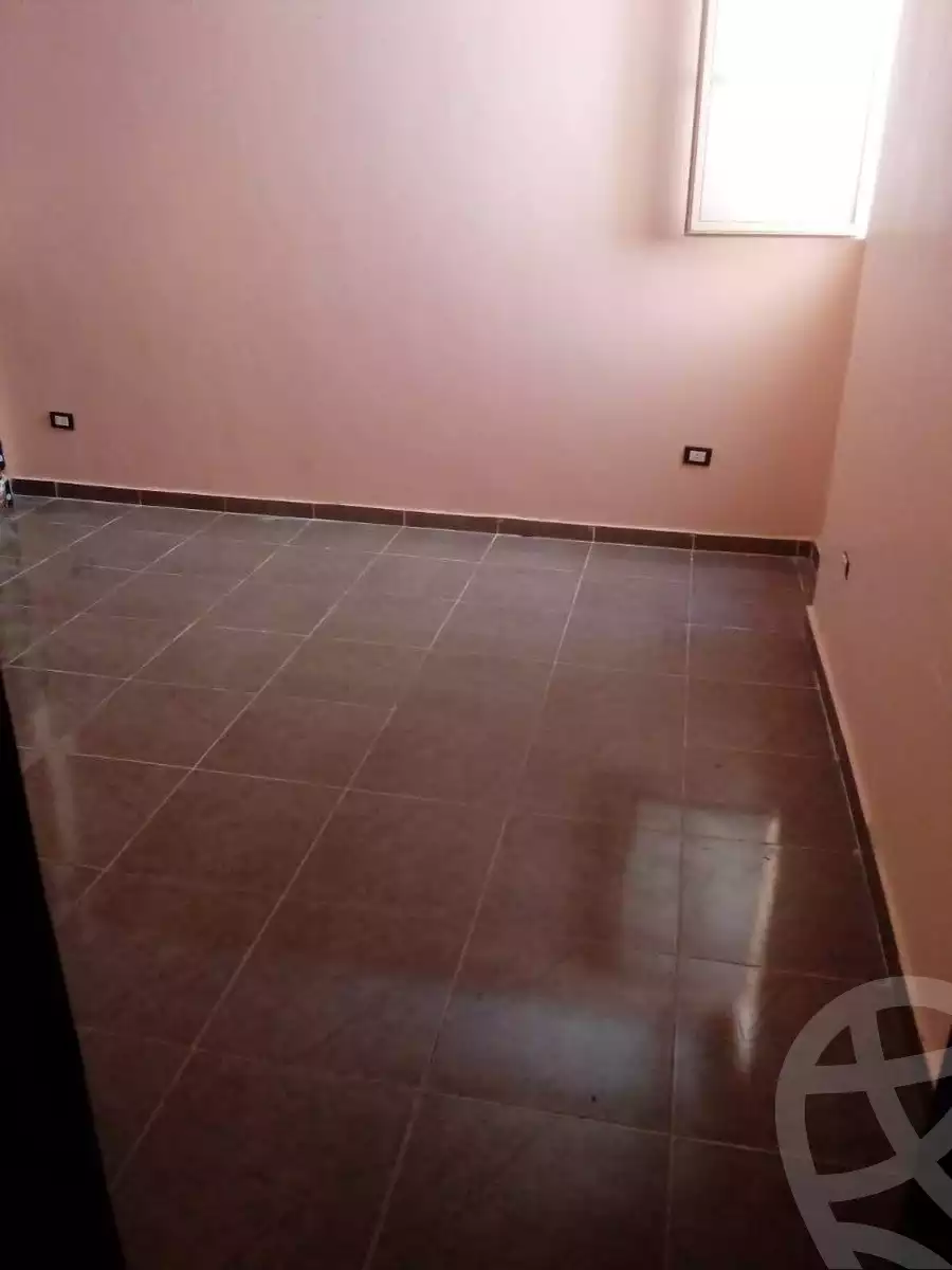 https://aqarmap.com.eg/en/listing/5844007-for-rent-alexandria-l-jmy-el-kilo-21