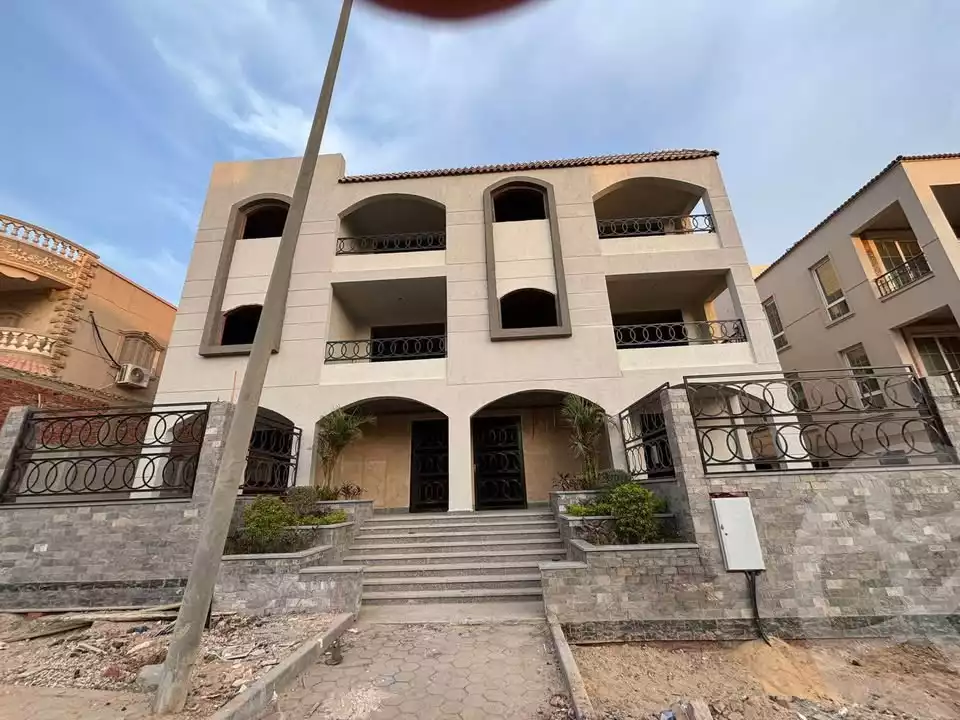 https://aqarmap.com.eg/en/listing/5844640-for-sale-sharqia-10th-of-ramadan-al-hay-al-khames