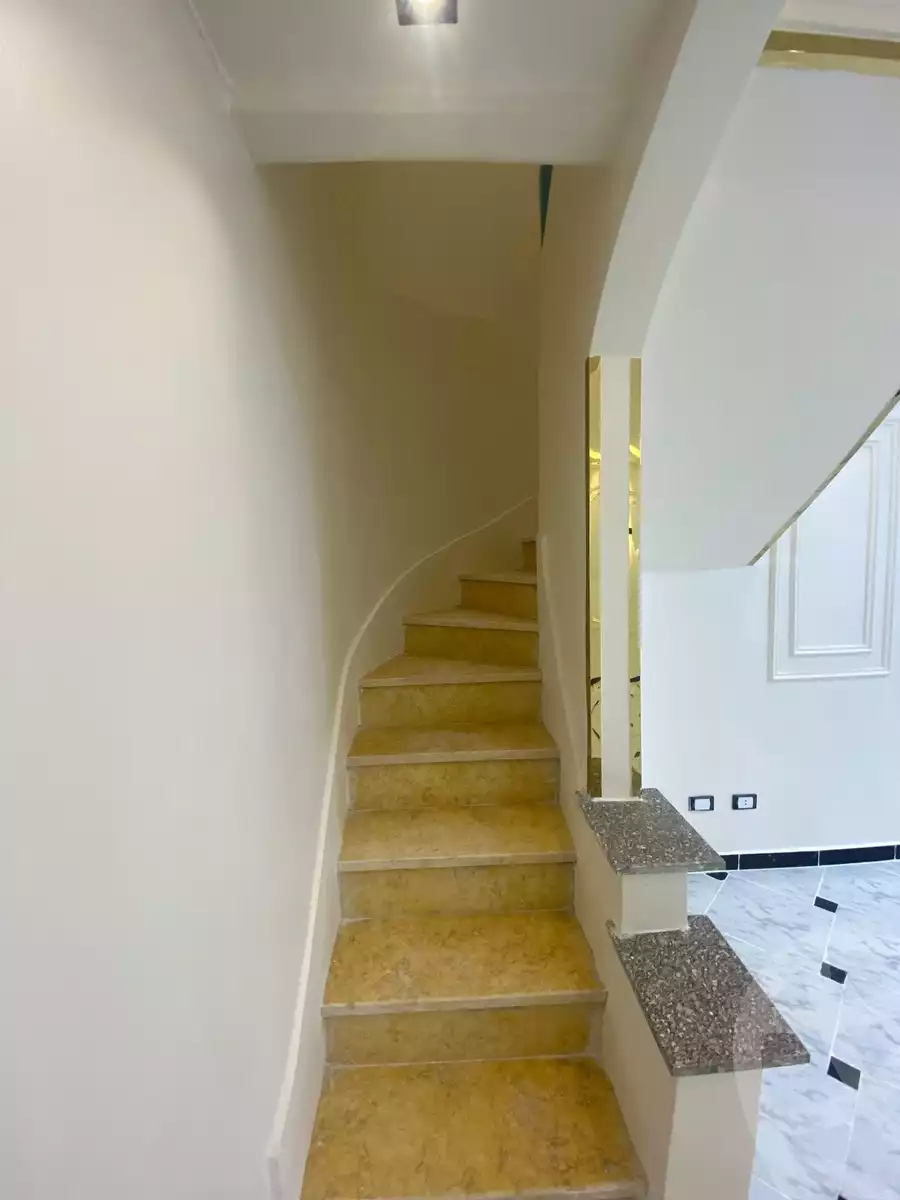 https://aqarmap.com.eg/en/listing/5844959-for-sale-alexandria-l-jmy-shataa-el-nakheel