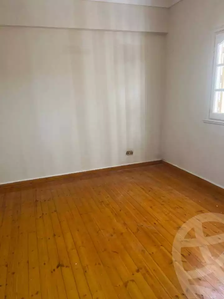 https://aqarmap.com.eg/ar/listing/5845908-for-rent-alexandria-glim-shr-bw-qyr-tryq-lhry