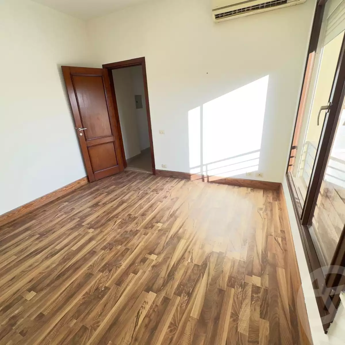 https://aqarmap.com.eg/en/listing/5841088-for-rent-cairo-el-sheikh-zayed-city-compounds-casa