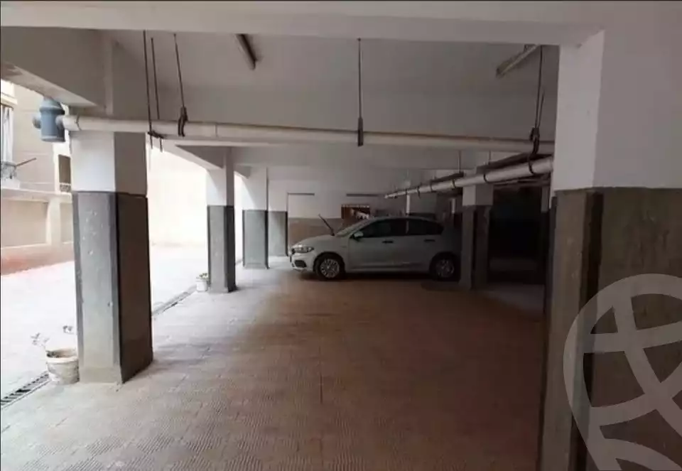 https://aqarmap.com.eg/ar/listing/5846301-for-sale-cairo-mokattam-lhdb-l-ly-taqseem-el-zohour