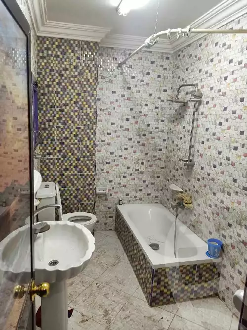https://aqarmap.com.eg/en/listing/5846665-for-rent-cairo-el-zaytun-hlmy-lzytwn-shr-ly-bsh