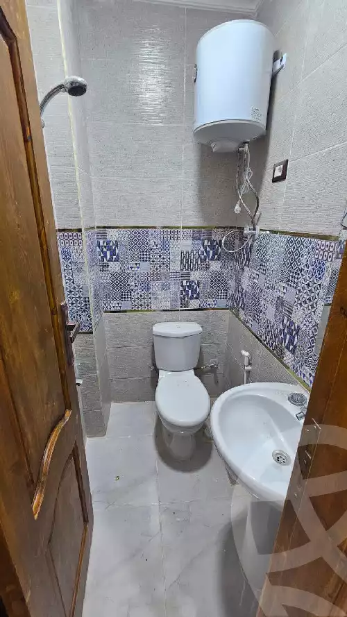 https://aqarmap.com.eg/ar/listing/5846713-for-rent-cairo-mokattam-el-hadabah-el-wosta-el-mantaqa-el-khamsa