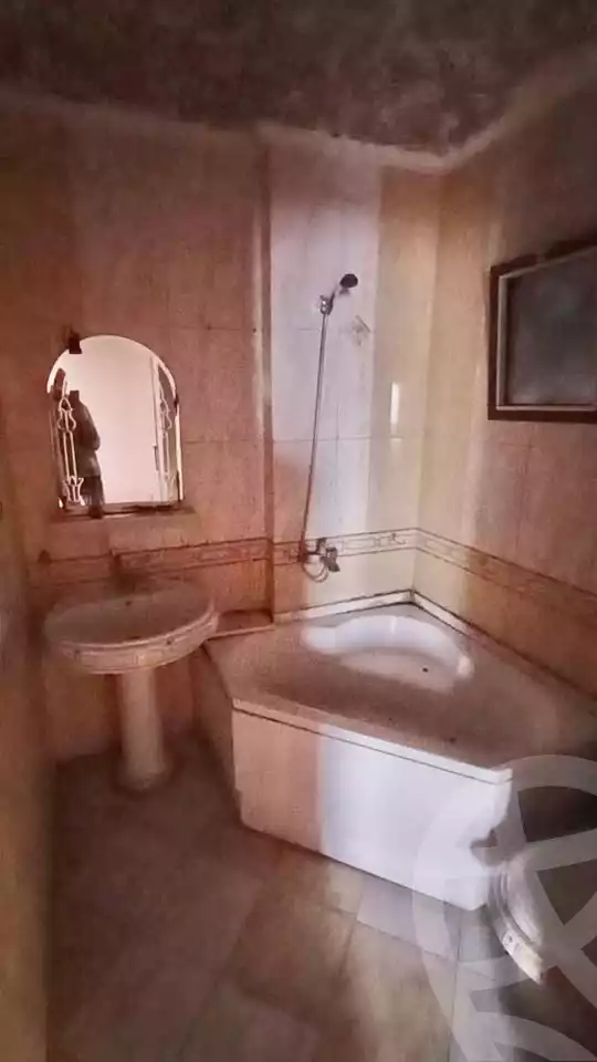 https://aqarmap.com.eg/en/listing/5847022-for-sale-alexandria-myn-ldkhyl