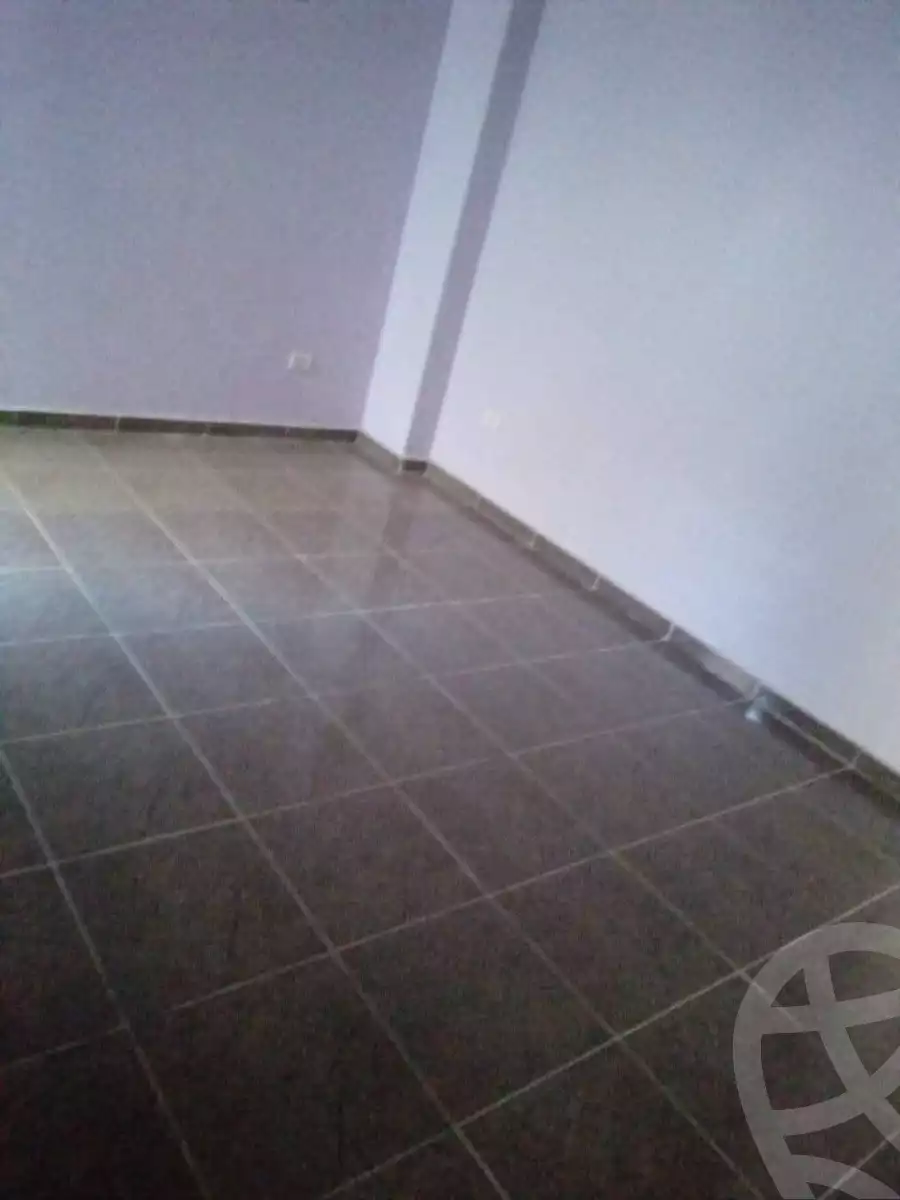 https://aqarmap.com.eg/ar/listing/5847351-for-rent-alexandria-l-jmy-el-kilo-21