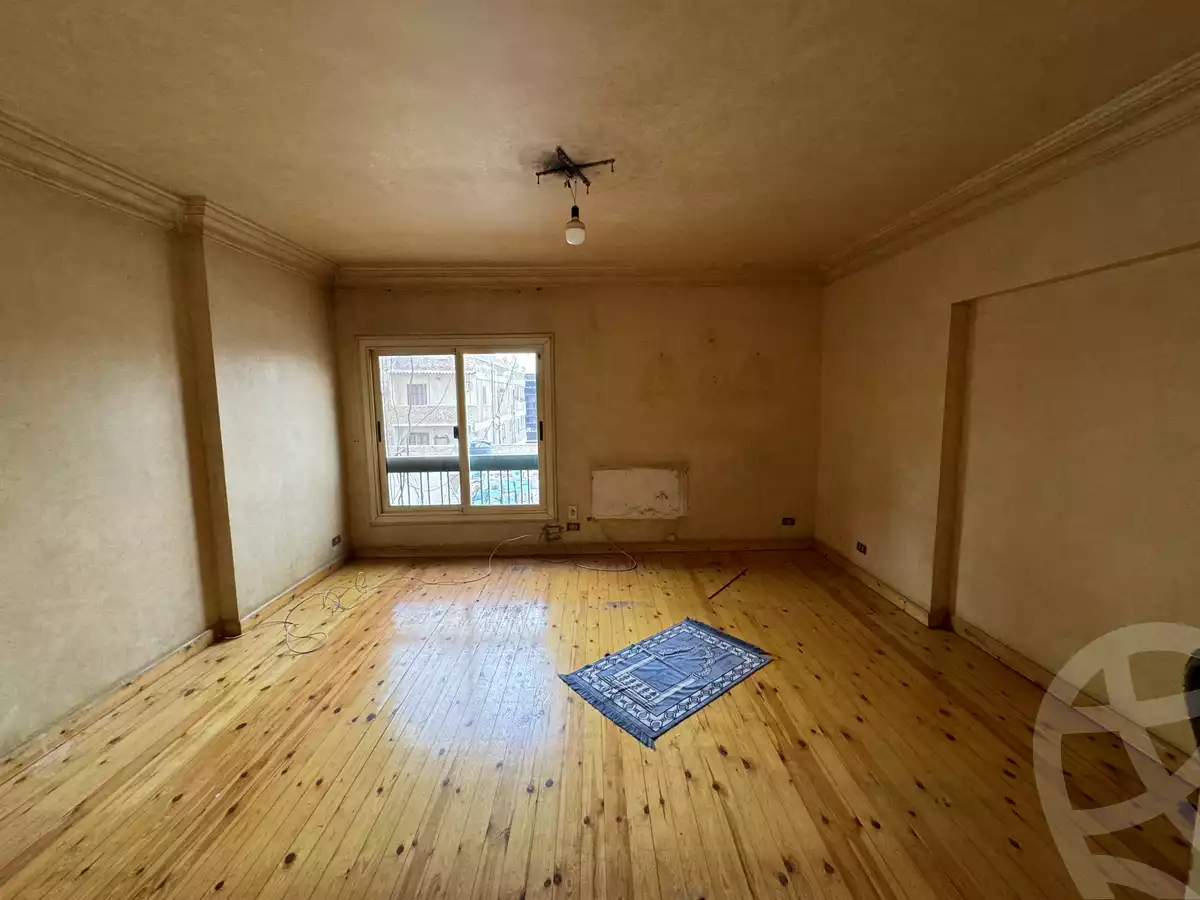https://aqarmap.com.eg/en/listing/5848731-for-rent-cairo-heliopolis-ard-el-golf-el-thawra-st