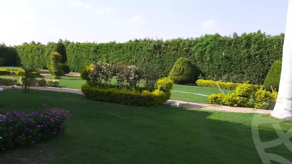 https://aqarmap.com.eg/en/listing/5848882-for-sale-cairo-al-oubour-jm-y-rby-kht-10-shml