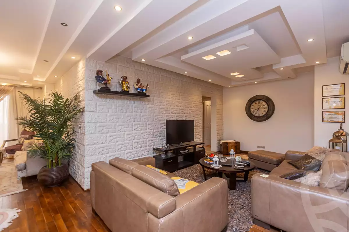 https://aqarmap.com.eg/ar/listing/5849114-for-sale-alexandria-smouha-mohammed-fawzi-moaz-st