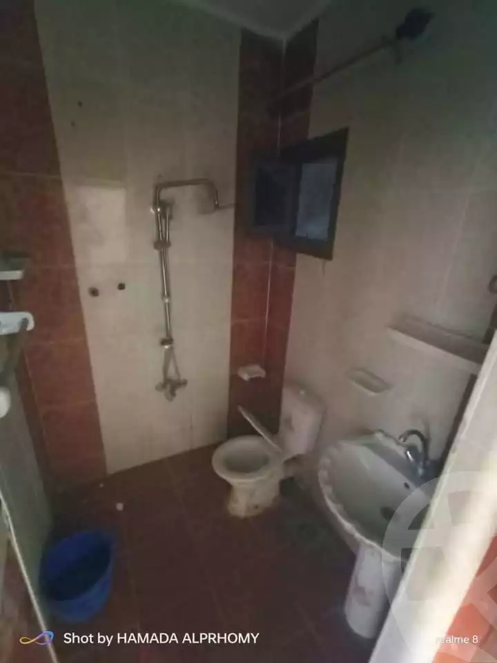 https://aqarmap.com.eg/ar/listing/5849386-for-sale-alexandria-l-jmy-lbytsh-el-saleheen-mosque-st