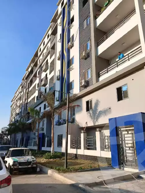 https://aqarmap.com.eg/en/listing/5849803-for-rent-cairo-mokattam-el-hadabah-el-wosta-compounds-vittoria-compound-seven-stars