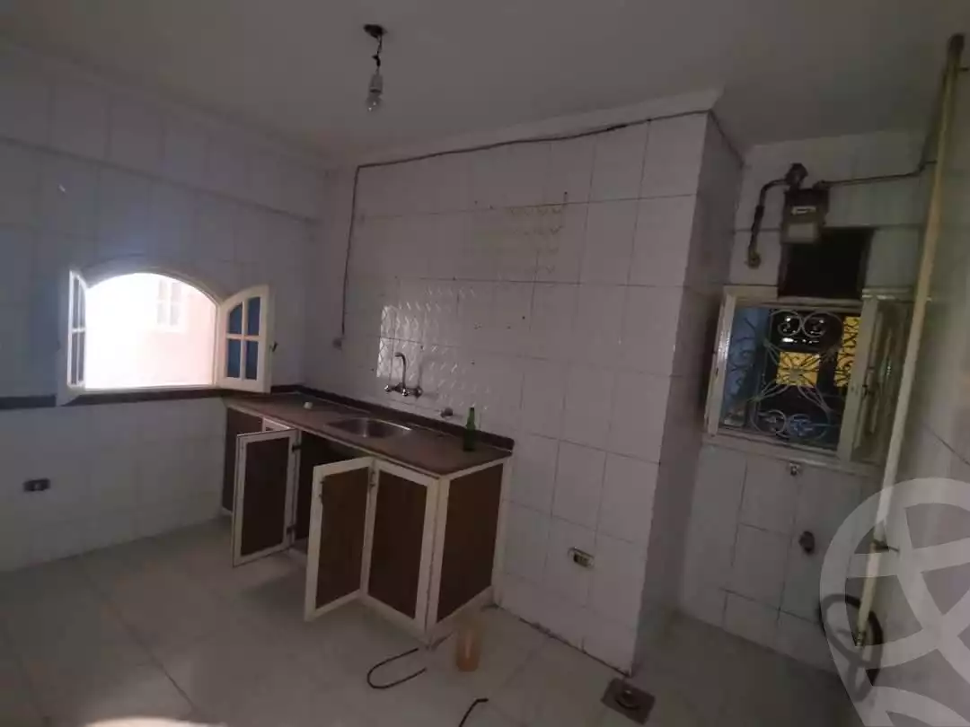 https://aqarmap.com.eg/en/listing/5850354-for-rent-alexandria-l-jmy-lbytsh-sabrin-st