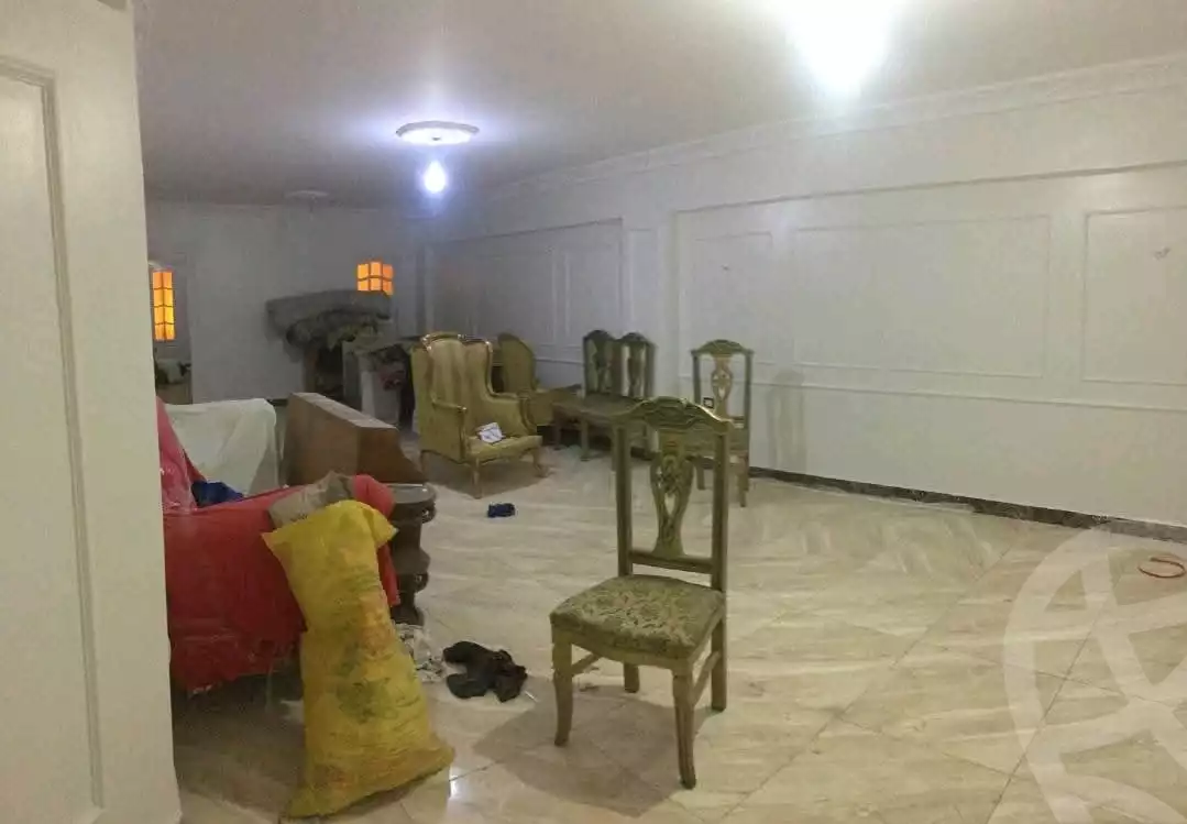 https://aqarmap.com.eg/en/listing/5850399-for-sale-alexandria-l-jmy-el-hanouvel-el-hag-radwan-mosque-st
