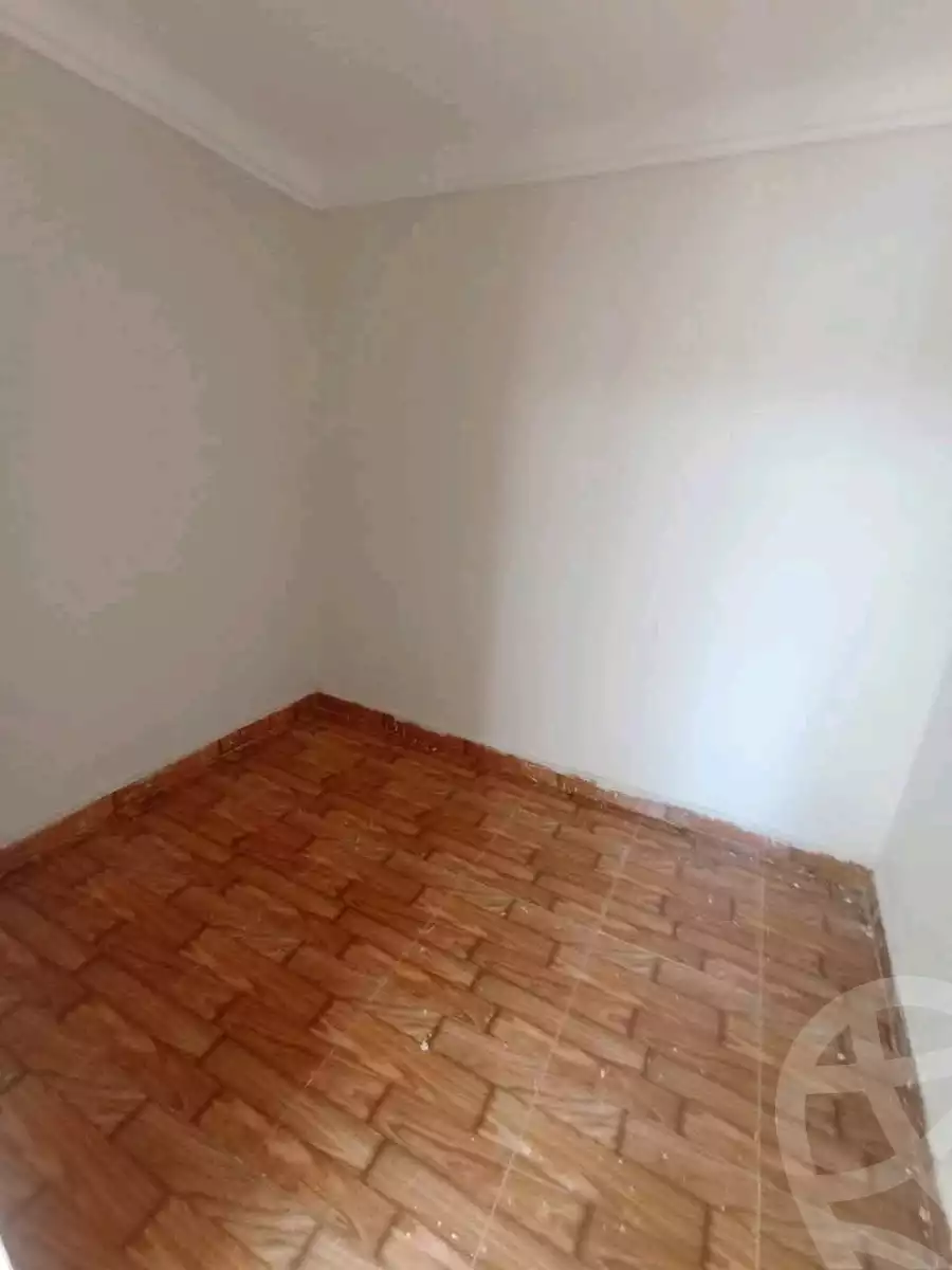 https://aqarmap.com.eg/ar/listing/5850422-for-sale-alexandria-l-jmy-lbytsh-al-aeda-al-kadema-st