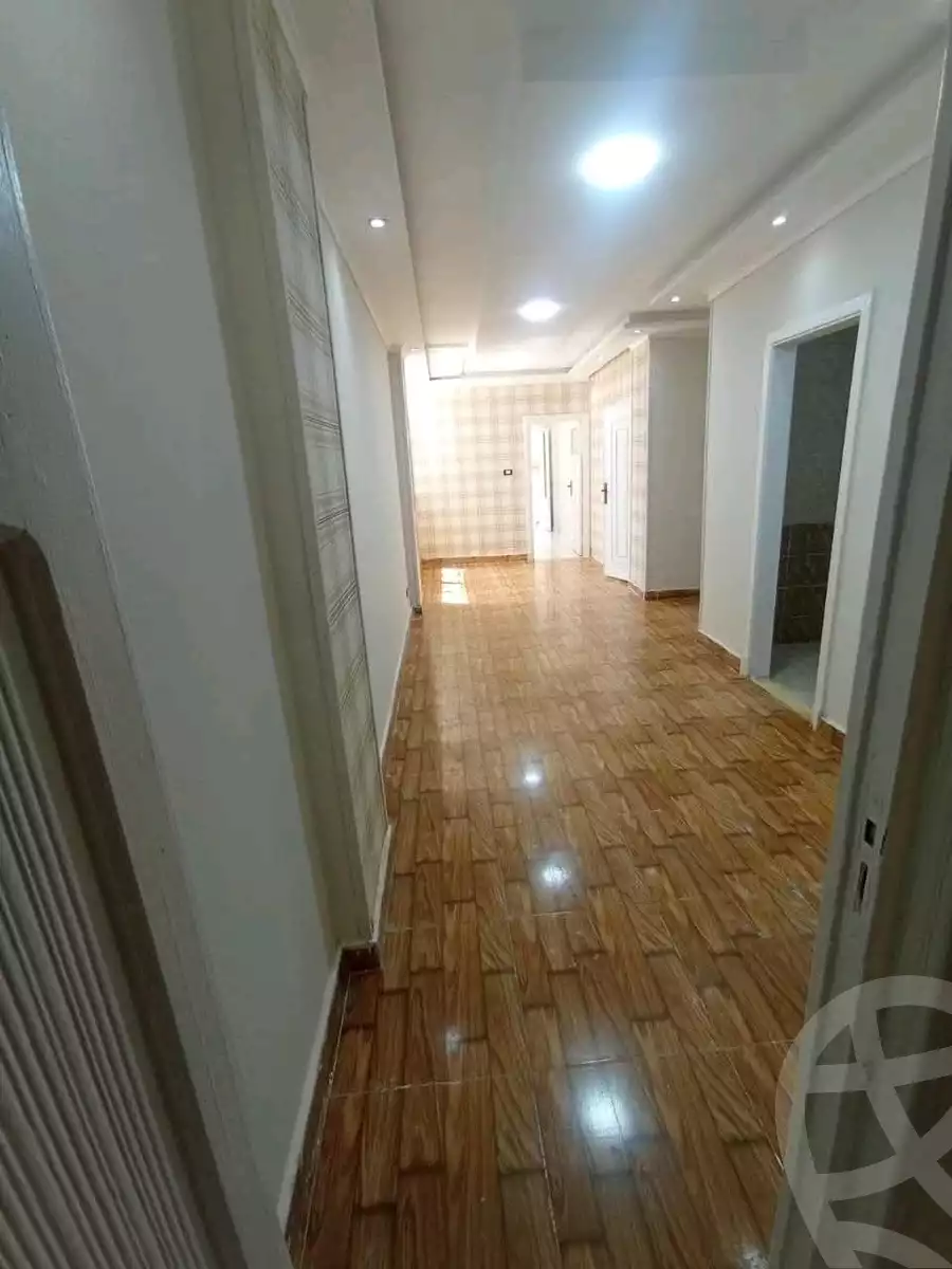 https://aqarmap.com.eg/ar/listing/5850422-for-sale-alexandria-l-jmy-lbytsh-al-aeda-al-kadema-st