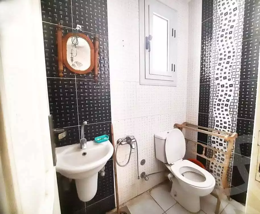 https://aqarmap.com.eg/ar/listing/5852383-for-sale-alexandria-glim
