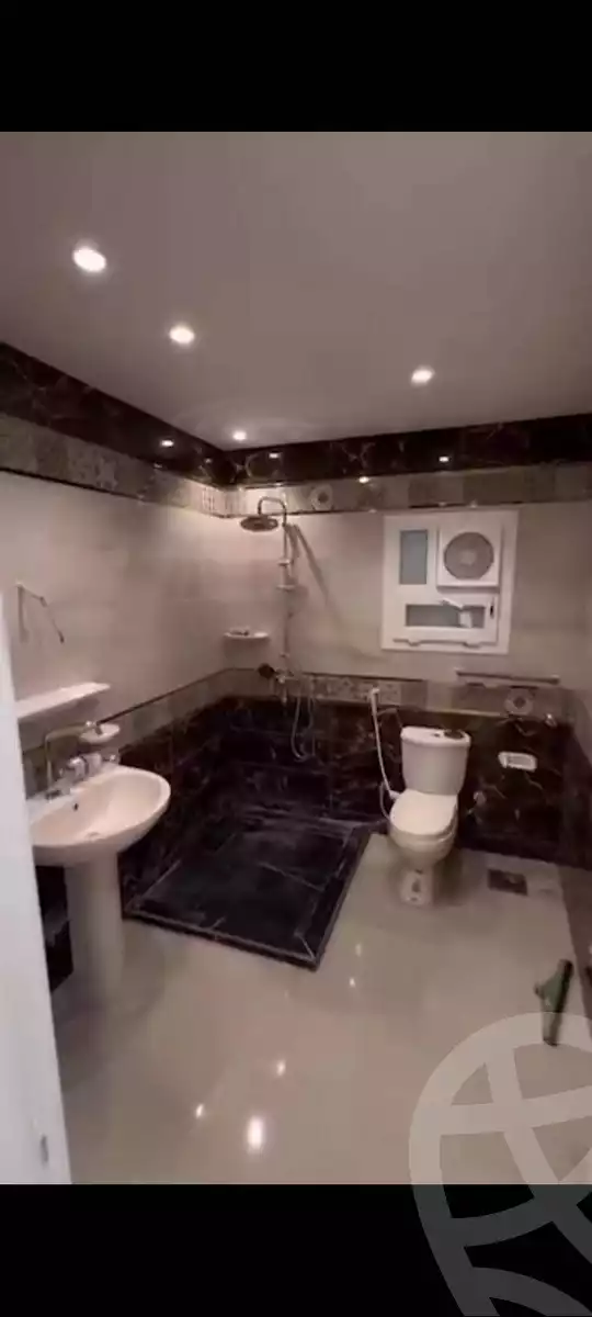 https://aqarmap.com.eg/ar/listing/5852631-for-sale-alexandria-l-jmy-lbytsh-el-hanafeya-st