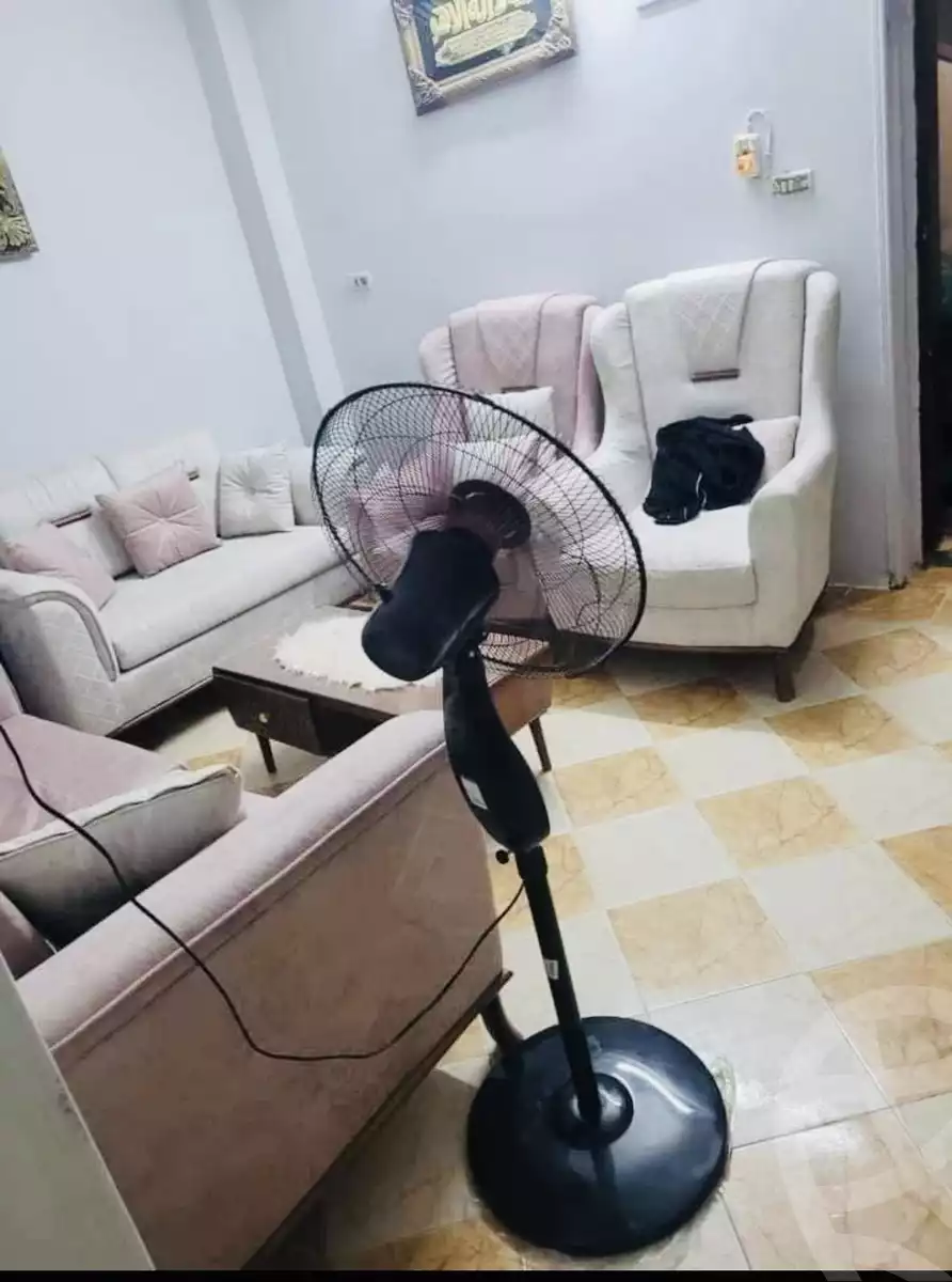 https://aqarmap.com.eg/en/listing/5852763-for-sale-cairo-faisal-kafr-tohormos-queen-nazli-st