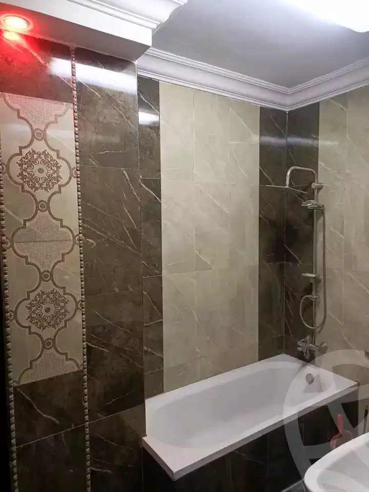 https://aqarmap.com.eg/ar/listing/5852907-for-rent-cairo-el-zaytun-lzytwn-lgrby-el-gabal-canal-st