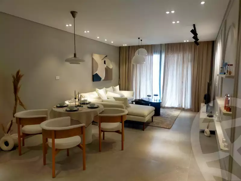 https://aqarmap.com.eg/ar/listing/5853553-for-sale-cairo-el-sheikh-zayed-city-compounds-kmbwnd-fyldj-wyst-dr-llttwyr