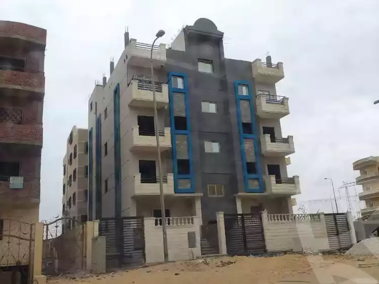 https://aqarmap.com.eg/en/listing/5853731-for-sale-cairo-6th-of-october-hadaeq-october-lmntq-lsyhy