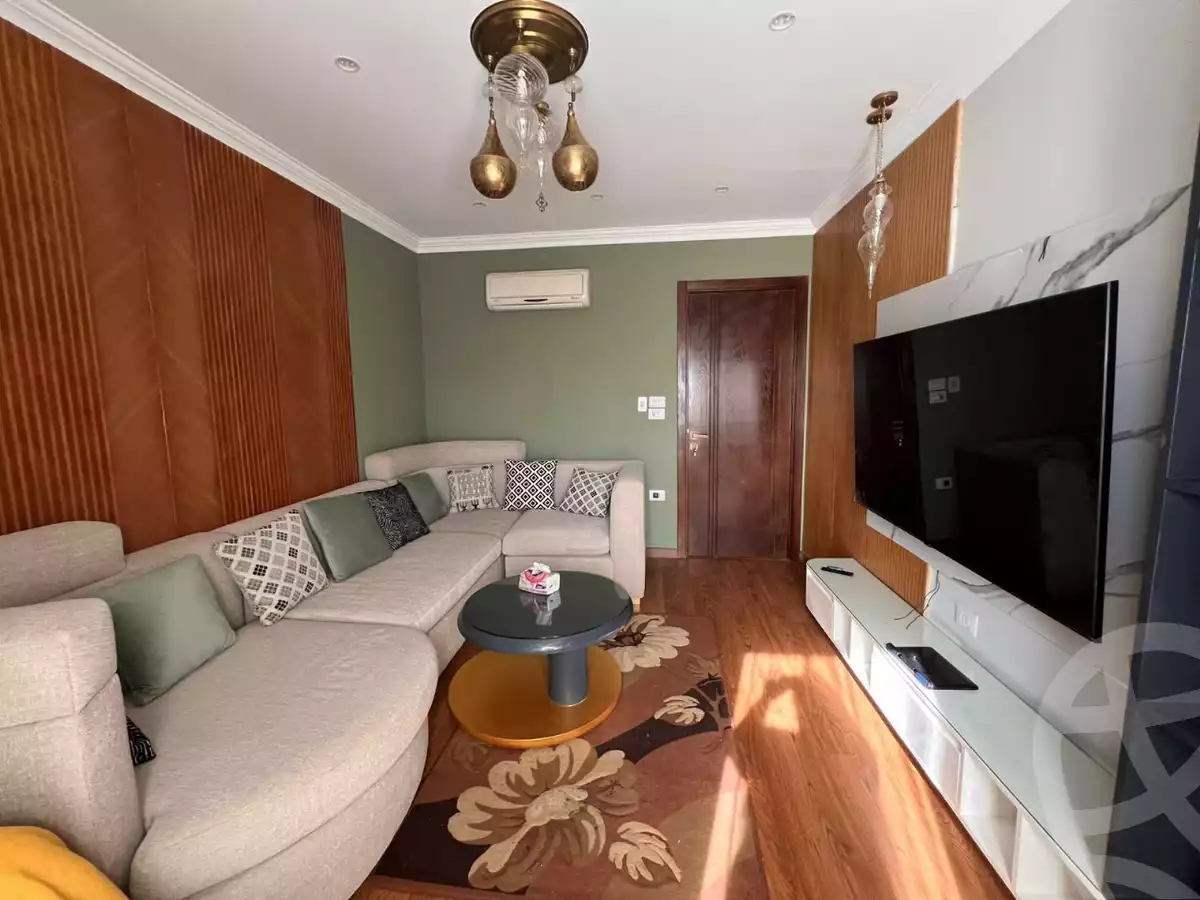 https://aqarmap.com.eg/en/listing/5854383-for-sale-cairo-6th-of-october-hadaeq-october-kmbwnd-fy-hdyq-ktwbr-kenz