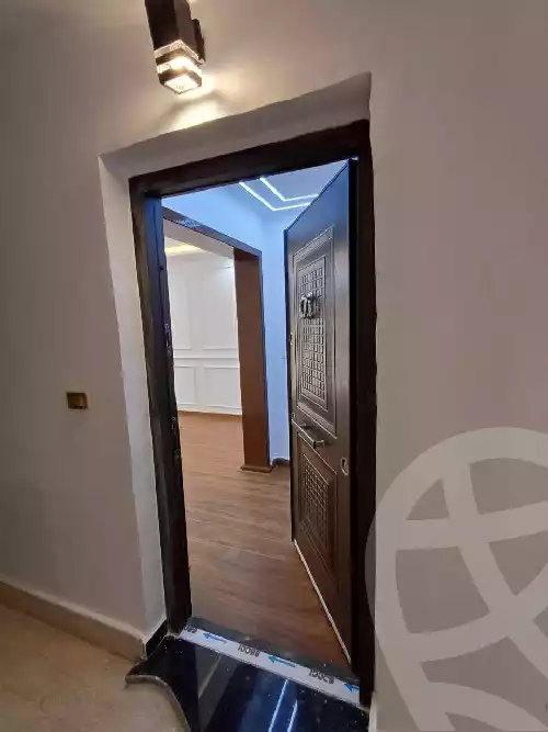 https://aqarmap.com.eg/ar/listing/5855050-for-sale-cairo-new-cairo-madinaty-fourteenth-zone-buildings-talaat-mustafa-road