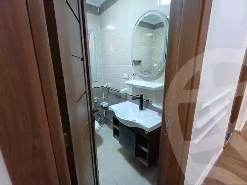 https://aqarmap.com.eg/ar/listing/5855050-for-sale-cairo-new-cairo-madinaty-fourteenth-zone-buildings-talaat-mustafa-road