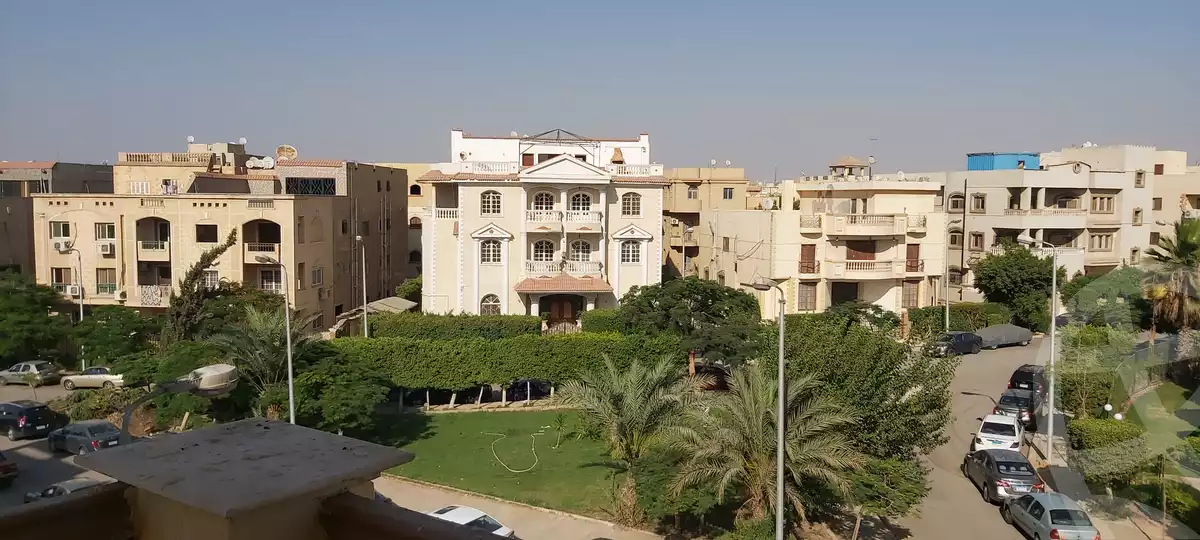 https://aqarmap.com.eg/ar/listing/5856875-for-sale-cairo-new-cairo-el-ahyaa-first-neighborhood-street-50