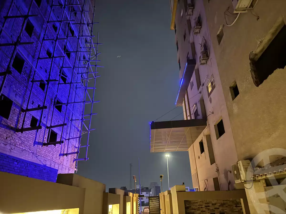 https://aqarmap.com.eg/en/listing/5791277-for-sale-cairo-mokattam-el-hadabah-el-wosta-compounds-palm-city