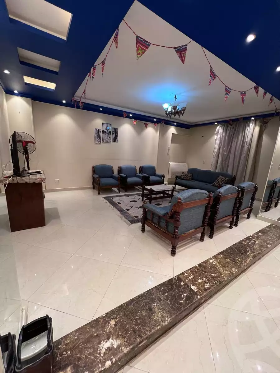 https://aqarmap.com.eg/ar/listing/5534767-for-rent-cairo-manial-el-mamalik-el-bahrya-st