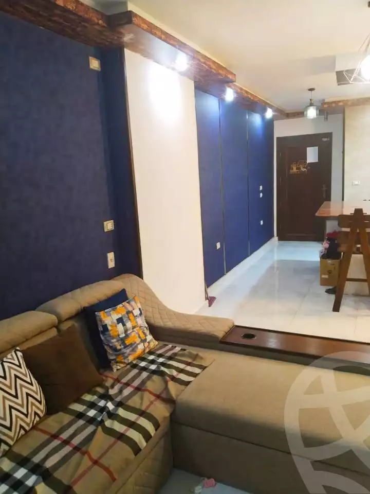 https://aqarmap.com.eg/ar/listing/5858778-for-sale-alexandria-l-jmy-lbytsh-street-5-st